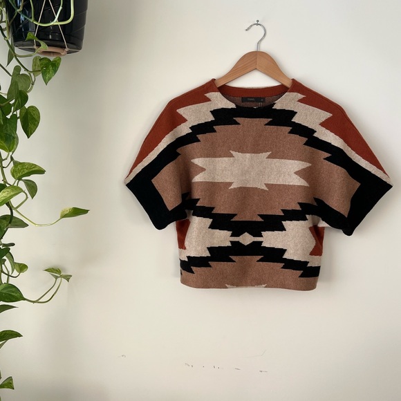 THML Tops - THML Geometric Crop Top, Size XS